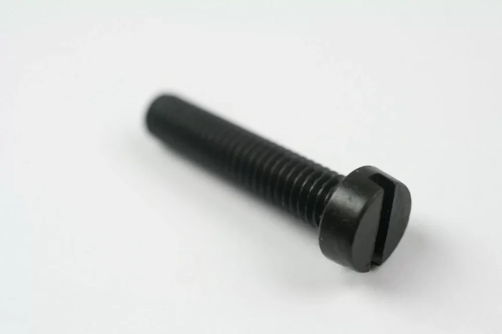 ZYLINDERSCHRAUBE M6X28 Preisreduziert